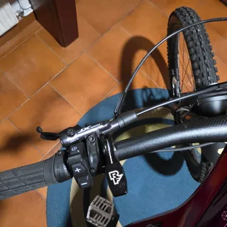 Bicicleta eléctrica tope de gama BH Atom X 9.9