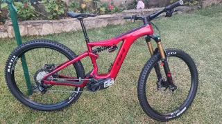 Bicicleta eléctrica tope de gama BH Atom X 9.9