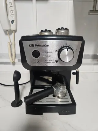 Cafetera automática Orbegozo 20 Bares