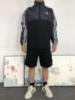 Chaqueta Adidas Originals Negra y Gris