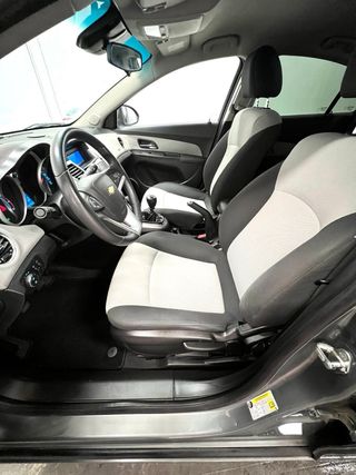 Chevrolet Cruze 2011