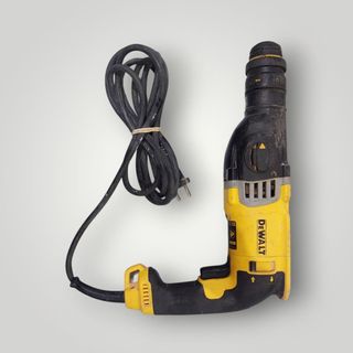 TALADRO DEWALT D25144 900 KW
