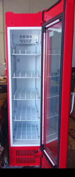 Nevera Coca Cola Roja