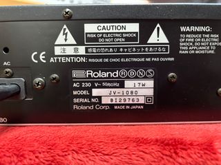 Roland JV-1080 Sintetizador 64 Voice