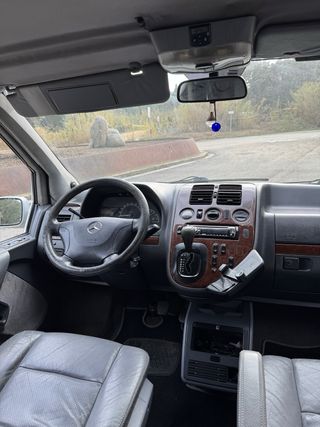 Mercedes-Benz Clase V200 CDI AUTOMATICA !!