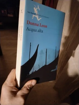 Acqua alta (Spanish Edition)