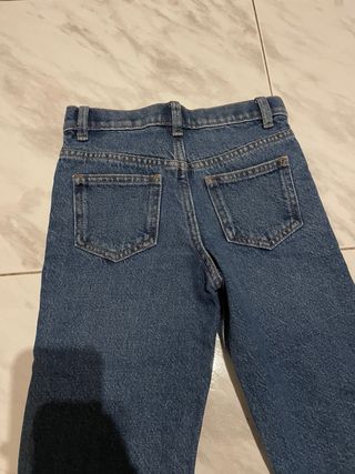 Pantalón niño 4-5 años desgastado