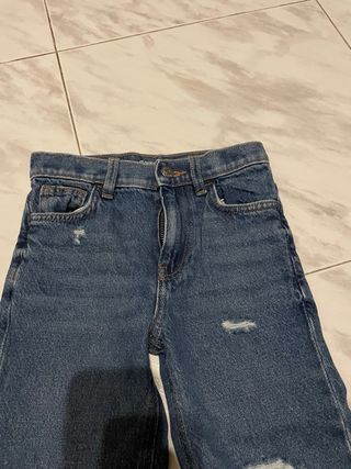 Pantalón niño 4-5 años desgastado