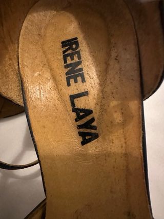 Zapato tacón piel Irene Laya Negro