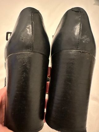 Zapato tacón piel Irene Laya Negro