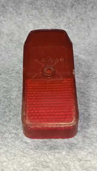 Tulipa Piloto Trasero Derbi Antorcha