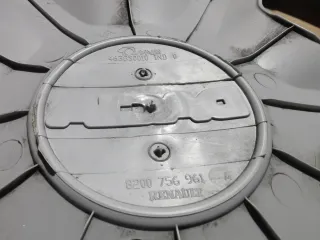 Tapacubos Dacia(1 unidad)