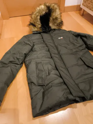 Abrigo Schott verde militar impermeable