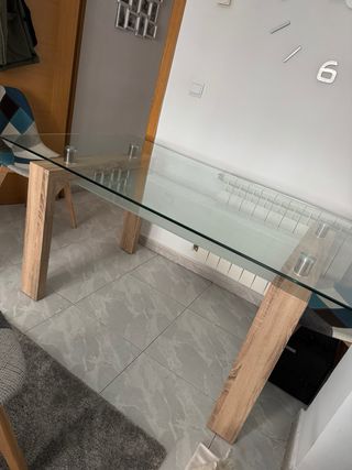 Mesa de comedor cristal y madera