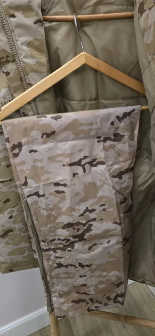 Traje impermeable ejército camuflaje