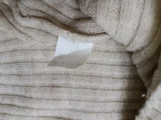 Jersey mujer beige cuello alto talla única