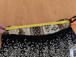 Falda vintage elástica estampada