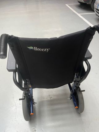 Silla de ruedas de acero Breezy Premium