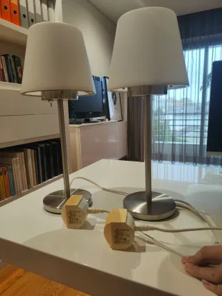 2 Candeeiros de Mesa IKEA