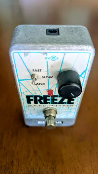 Electro-Harmonix Freeze Sound Retainer