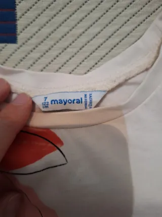 Conjunto Mayoral para niña de 7 años, 122cm.