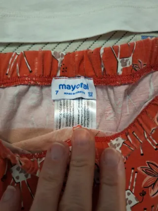 Conjunto Mayoral para niña de 7 años, 122cm.