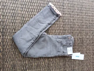 Pantalones vaqueros niña con forro talla 7/8 años