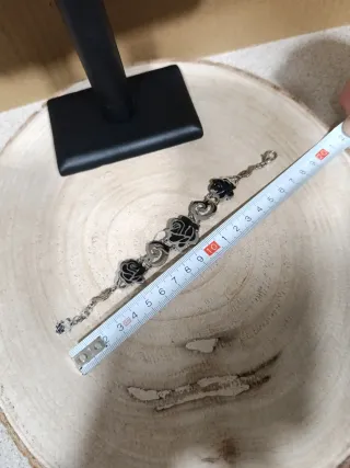 Pulsera Tous Flores Negras y Plata