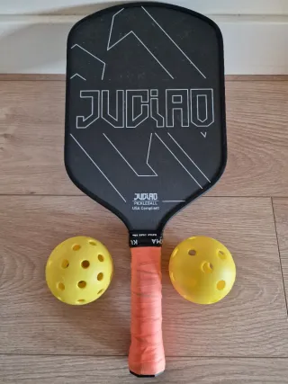 Set Pickleball JUCIAO: Pala, Funda y 2 Pelotas