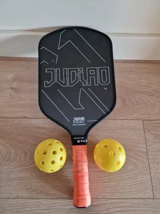 Set Pickleball JUCIAO: Pala, Funda y 2 Pelotas