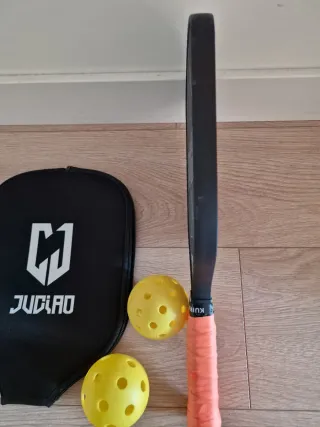 Set Pickleball JUCIAO: Pala, Funda y 2 Pelotas