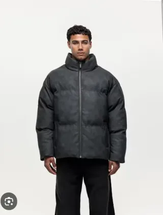 Abrigo acolchado gris