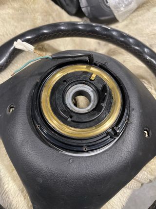 Volante ensaimada BMW