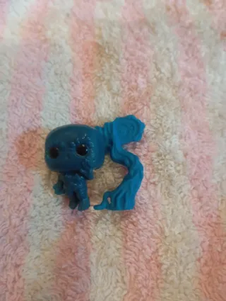 Lote de 4 figuras de juguete