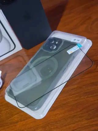 iPhone 15 Negro 128gb 82% Bateria Como Nuevo