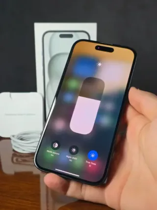 iPhone 15 Negro 128gb 82% Bateria Como Nuevo