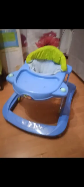 Andador infantil Babyplane azul