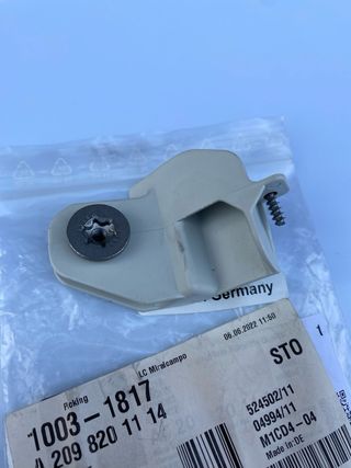 Soporte Faro Izquierdo Mercedes Benz CLK W209