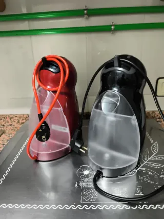 Cafetera Dolce Gusto Piccolo Roja y Negra