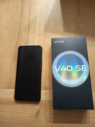 Telefono Vivo V40 SE