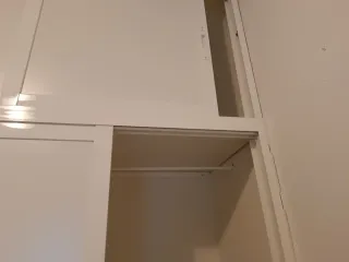 Armario de aluminio blanco