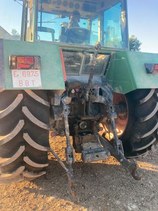 Tractor Fendt 614 LSA