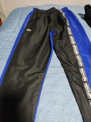 Pantalón chándal negro y azul