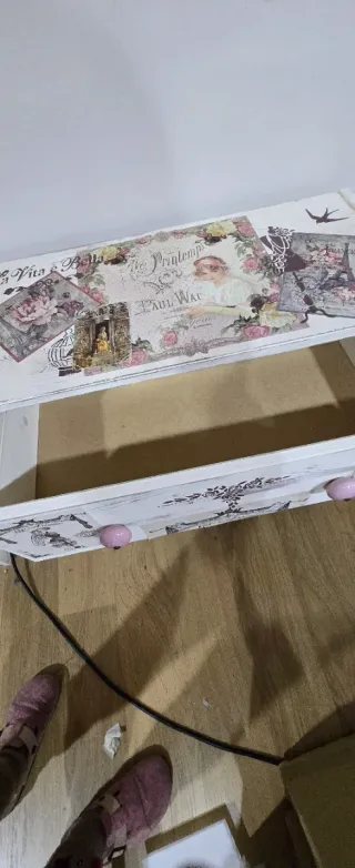 Cajonera 3 cajones pintada a mano.