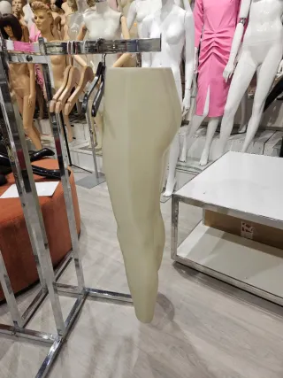 Maniquí Piernas Hombre talla grande
