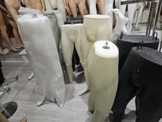 Maniquí Piernas Hombre talla grande