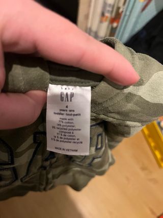 Chaqueta GAP niño camuflaje 4 años