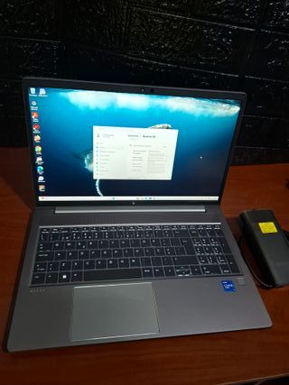 HP ZBook Power G8 i7 11ª Gen 16GB RAM NVMe worksta