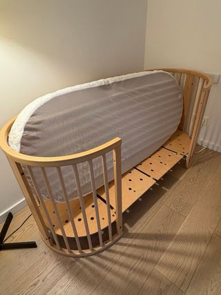 Cuna Stokke Sleepi Junior