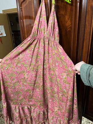 Vestido de verano rosa y verde